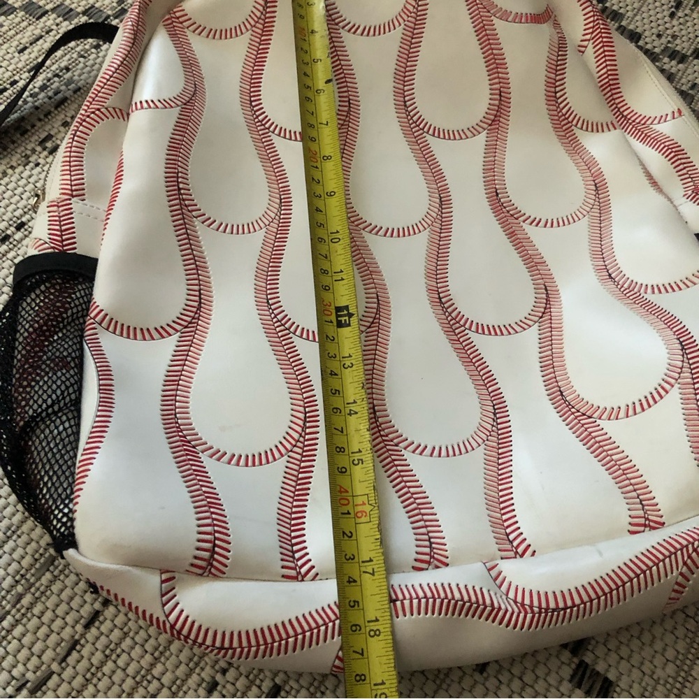 MVP Baseball Backpack - Picture 6 of 12